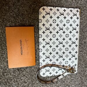 Authentic limited edition Louis Vuitton pouch